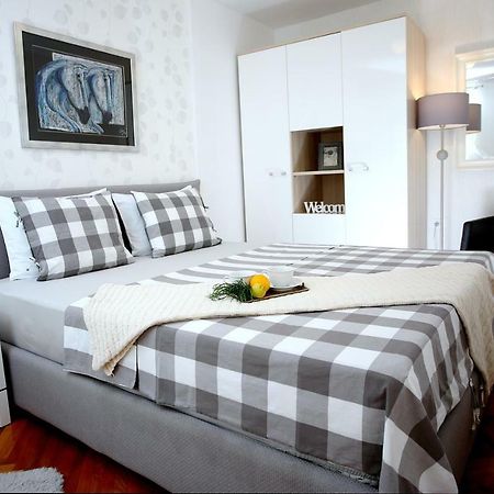 Charming Seaside Apartment Primošten المظهر الخارجي الصورة
